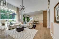 2104 DEVON Road | Oakville Ontario | Slide Image Seven