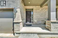 745 CHELTON Road Unit# 3 | London Ontario | Slide Image Seven