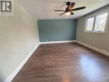 34 WOODRIDGE Drive | Guelph Ontario | Slide Image Thirteen