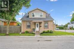 8 CROSS Street | Paris Ontario | Slide Image Two