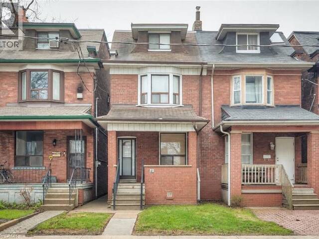 41 SPRINGHURST Avenue Toronto Ontario, M6K 1B4 - 5 Bedrooms Home For Sale