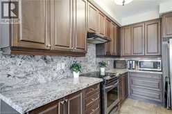 23 MCKNIGHT Avenue | Waterdown Ontario | Slide Image Ten