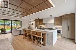 727 KING Road | Burlington Ontario | Slide Image Eleven