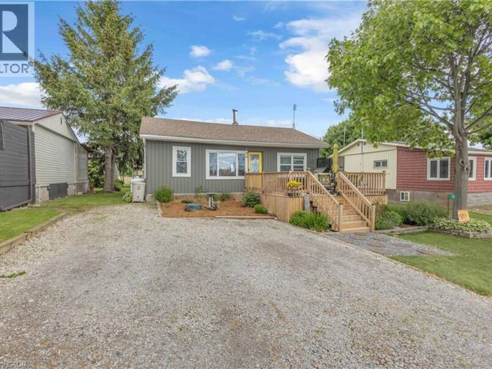11 COVE Lane, Port Rowan, Ontario N0E 1M0