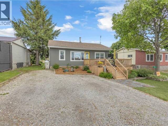 11 COVE Lane Port Rowan Ontario, N0E 1M0 - 3 Bedrooms Waterfront Home For sale