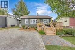 11 COVE Lane | Port Rowan Ontario | Slide Image Two