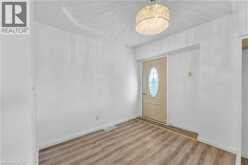 5932 CARLTON Avenue | Niagara Falls Ontario | Slide Image Eight