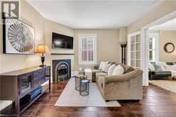 455 NELSON Avenue | Burlington Ontario | Slide Image Twelve