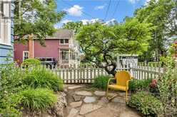 455 NELSON Avenue | Burlington Ontario | Slide Image Five