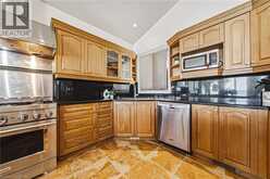 511 GLOVER Road | Hamilton Ontario | Slide Image Seven