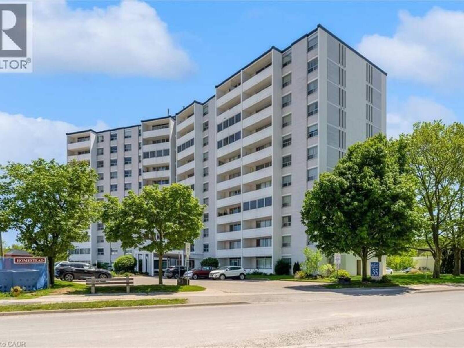 35 TOWERING HEIGHTS Boulevard Unit# 1007, St. Catharines, Ontario L2T 3G8