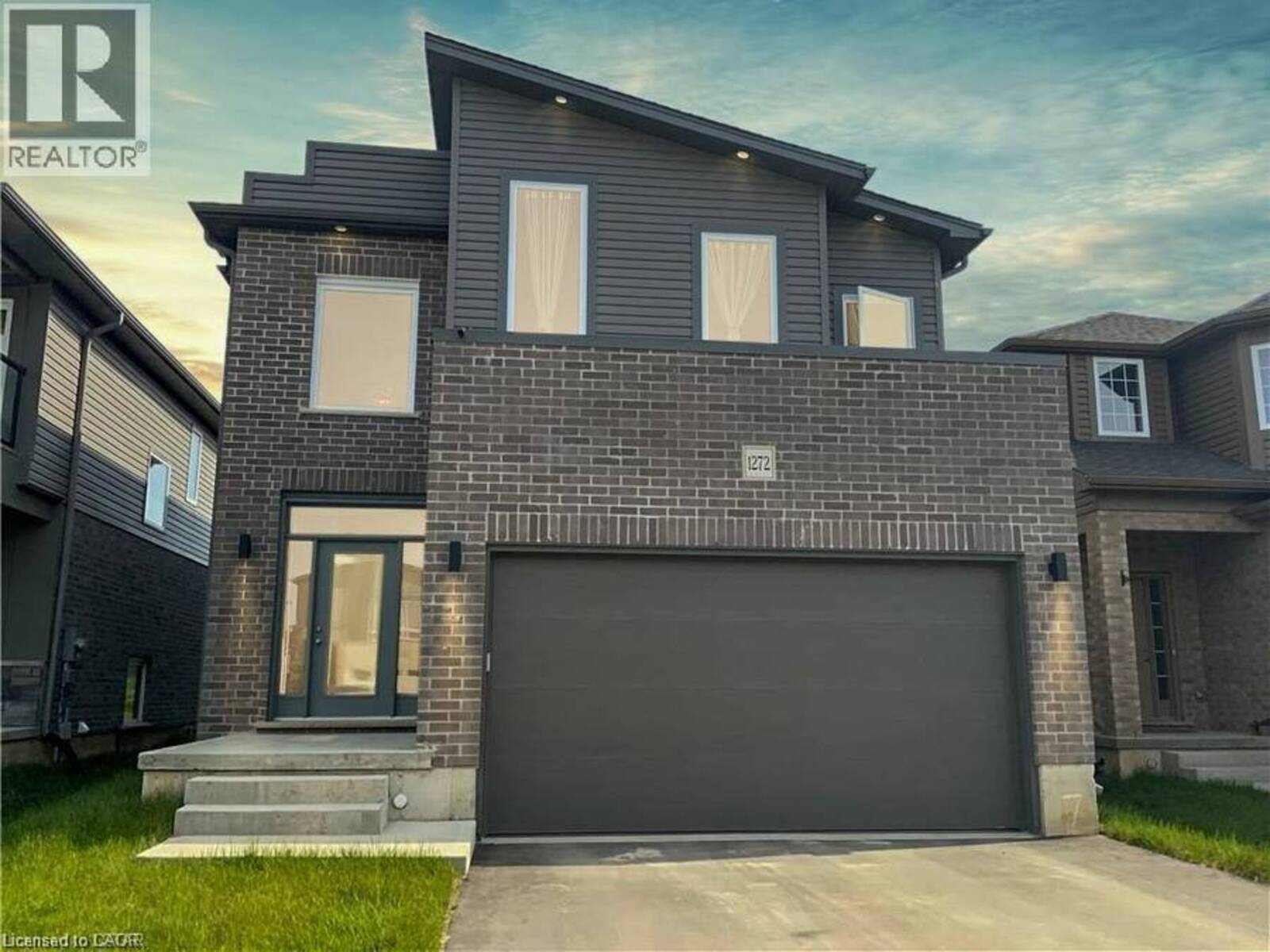 1272 SANDBAR Street, London, Ontario N6G 0Y3