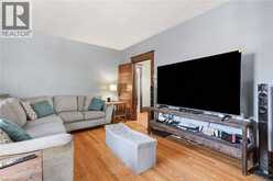 422 LOCK Street W | Dunnville Ontario | Slide Image Six
