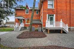 262 MAIN Street W | Grimsby Ontario | Slide Image Seventeen