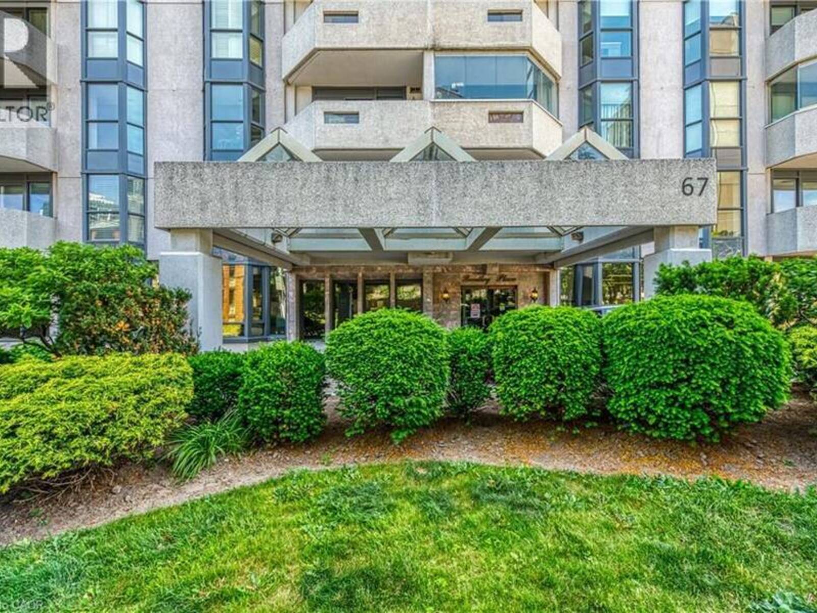 67 CAROLINE Street S Unit# 203, Hamilton, Ontario L8P 3K6