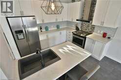 20 HIDDEN RIDGE Crescent | Binbrook Ontario | Slide Image Seven
