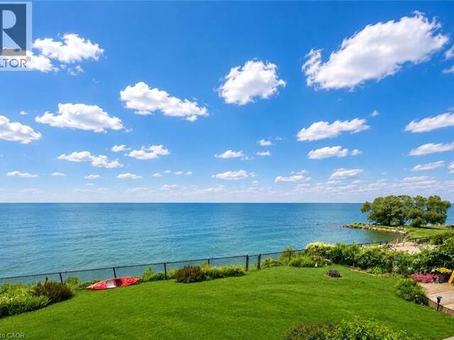 15 CHEVAL Drive Grimsby Ontario, L3M 4P3 - 4 Bedrooms Waterfront Home For sale