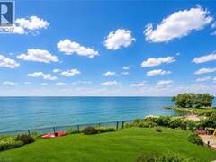 15 CHEVAL Drive Grimsby Ontario, L3M 4P3