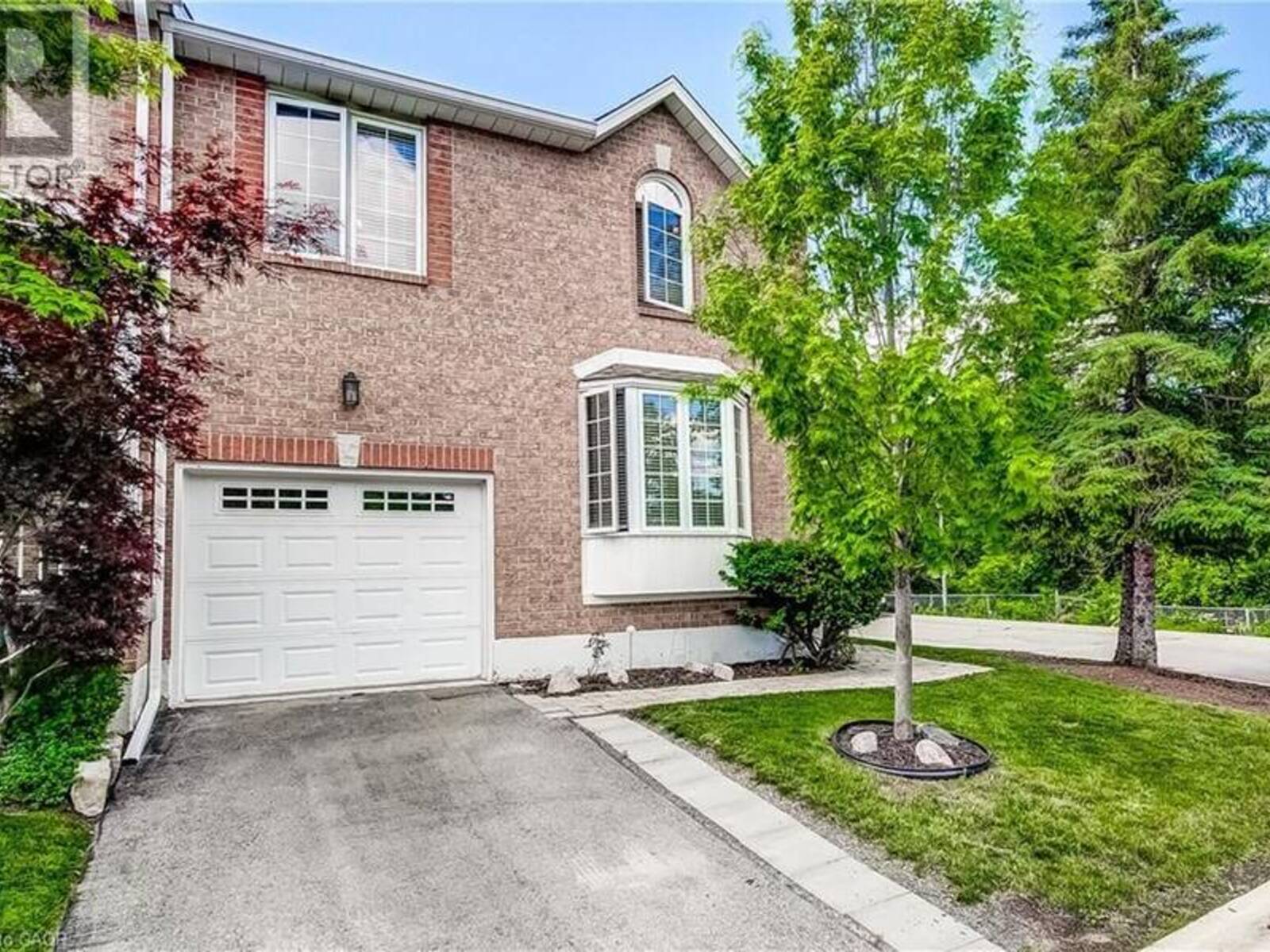 4 VICTORIA Street Unit# 16, Waterdown, Ontario L9H 2B8