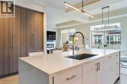 123 MAURICE Drive Unit# 303 | Oakville Ontario | Slide Image Thirteen
