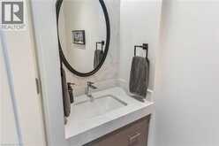 123 MAURICE Drive Unit# 303 | Oakville Ontario | Slide Image Thirty