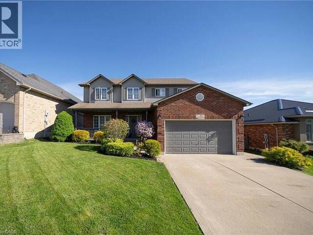 17 DRIFTWOOD Drive Simcoe Ontario, N3Y 0A3 - 4 Bedrooms Home For Sale