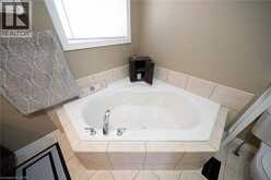 17 DRIFTWOOD Drive | Simcoe Ontario | Slide Image Nineteen