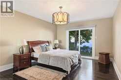 3346 LAKESHORE Road W | Oakville Ontario | Slide Image Nineteen