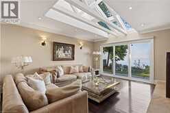 3346 LAKESHORE Road W | Oakville Ontario | Slide Image Nine