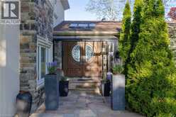 3346 LAKESHORE Road W | Oakville Ontario | Slide Image Five
