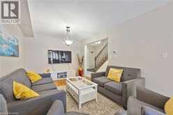 125 TERNI Boulevard | Hamilton Ontario | Slide Image Ten