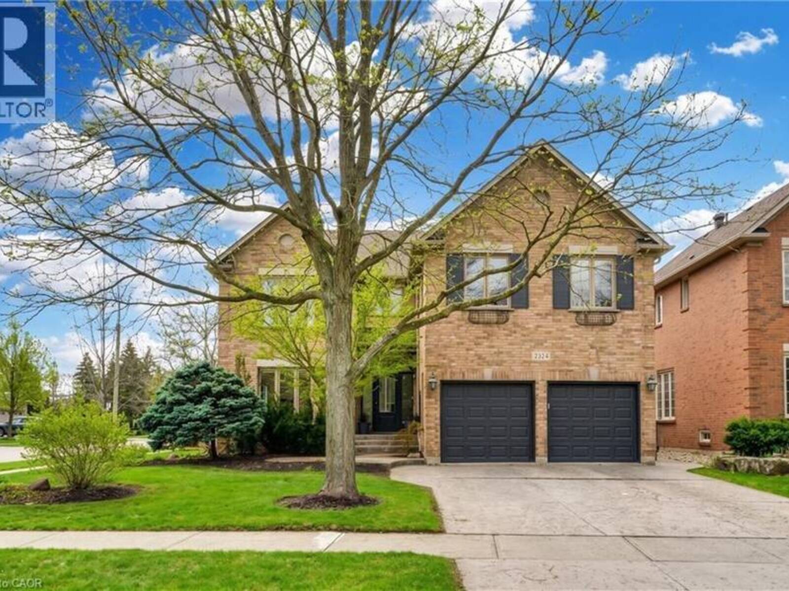 2324 HILLTOP Lane, Oakville, Ontario L6M 3M8