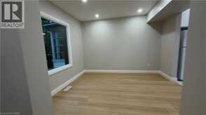 18 MIEHM Place | Kitchener Ontario | Slide Image Twelve