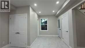 18 MIEHM Place | Kitchener Ontario | Slide Image Six