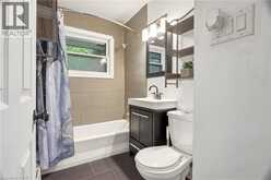 32 CLOSE Avenue | Cambridge Ontario | Slide Image Eighteen