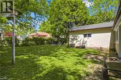 32 CLOSE Avenue | Cambridge Ontario | Slide Image Forty
