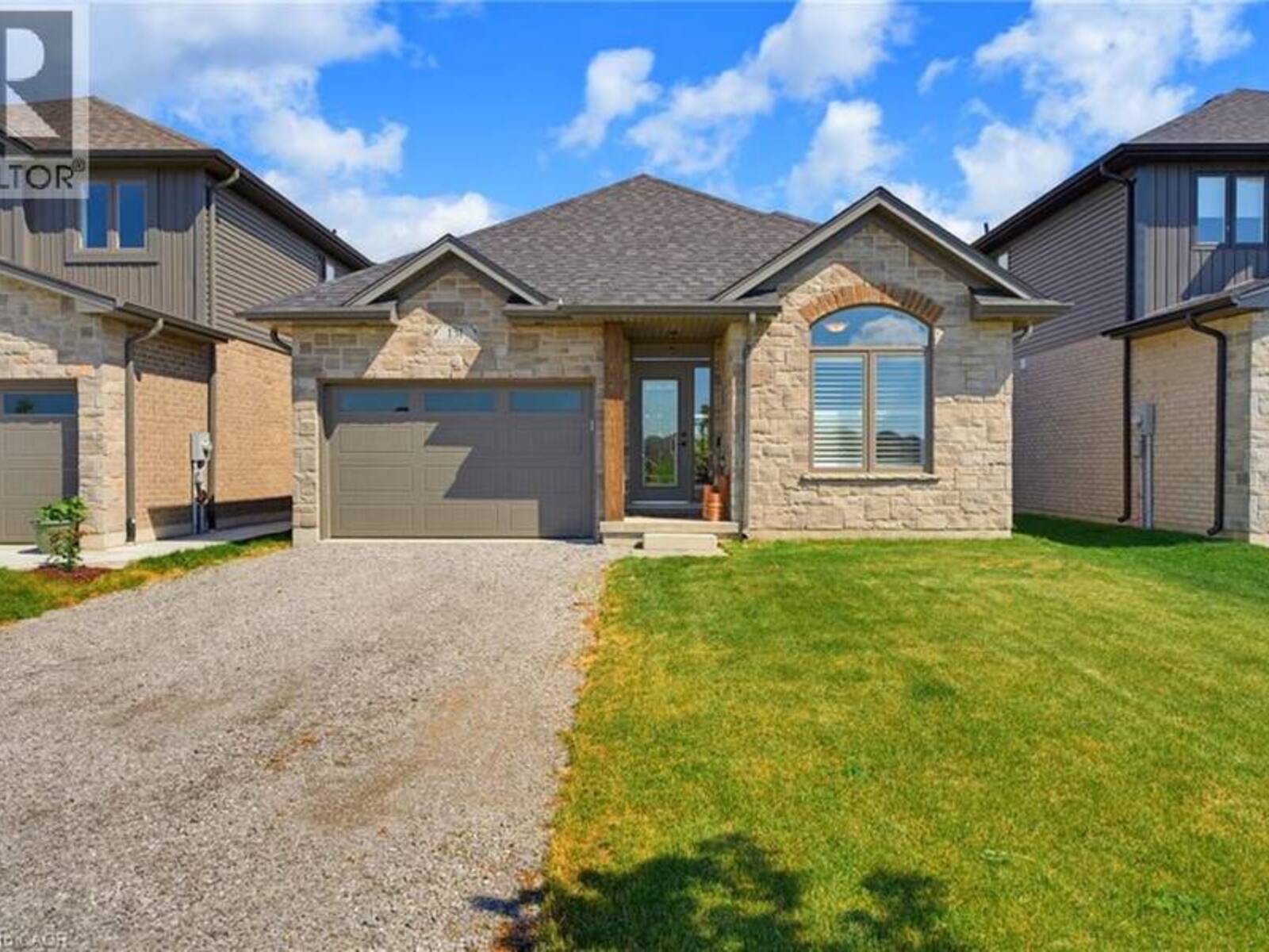 131 CRADDOCK Boulevard, Jarvis, Ontario N0A 1J0
