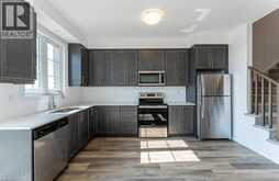 120 COURT Drive Unit# 29 | Paris Ontario | Slide Image Twelve