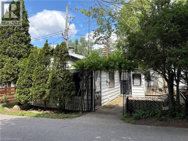 30 BUCKS Park Port Dover Ontario, N0A 1N0 - 2 Bedrooms Home For Sale