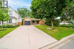 662 MONTEGO Crescent | Burlington Ontario | Slide Image Three