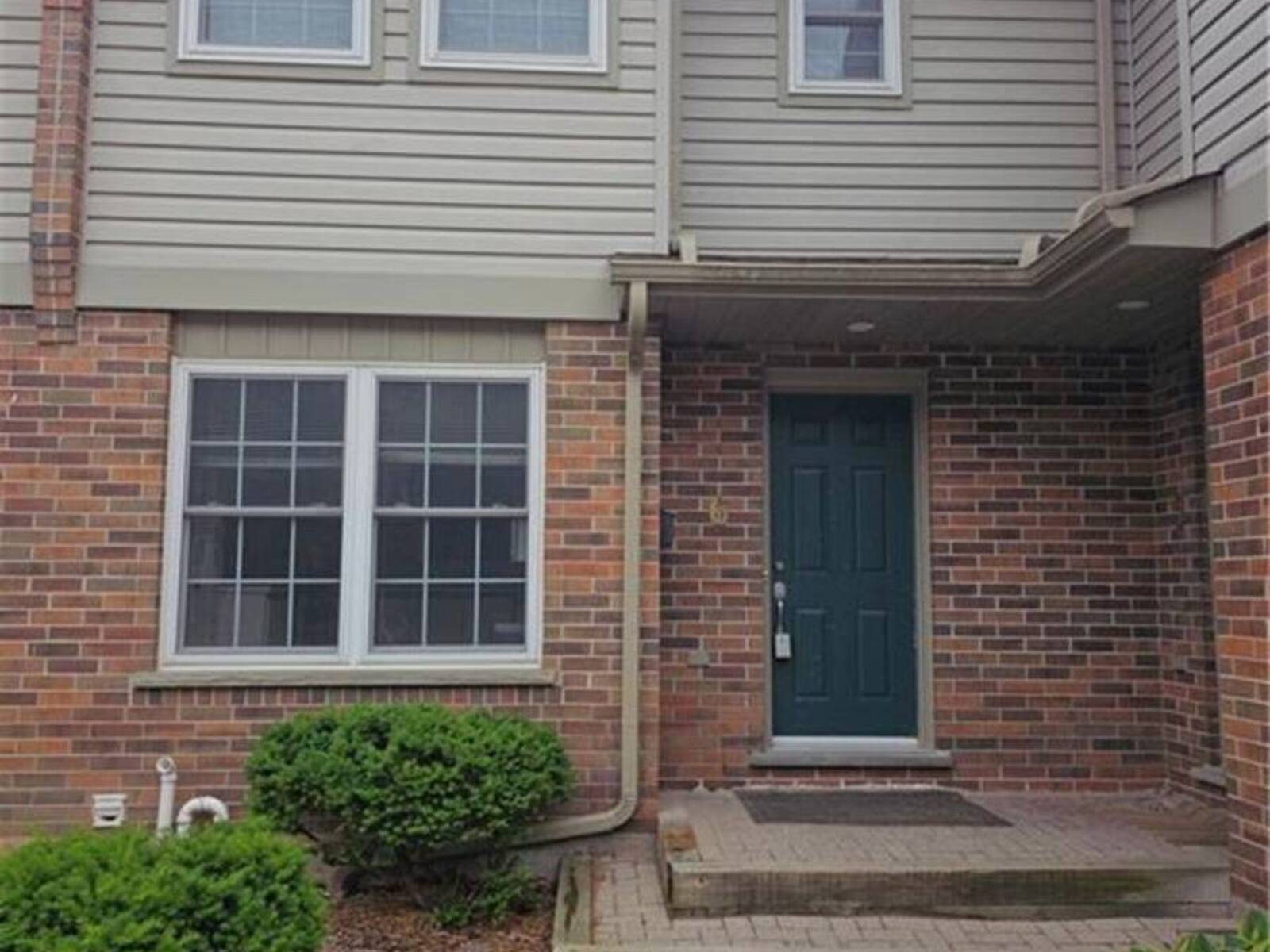 250 KEATS Way Unit# 6, Waterloo, Ontario N2L 6J5