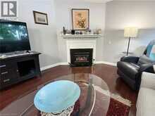 227 SILVERBIRCH Boulevard | Hamilton Ontario | Slide Image Sixteen