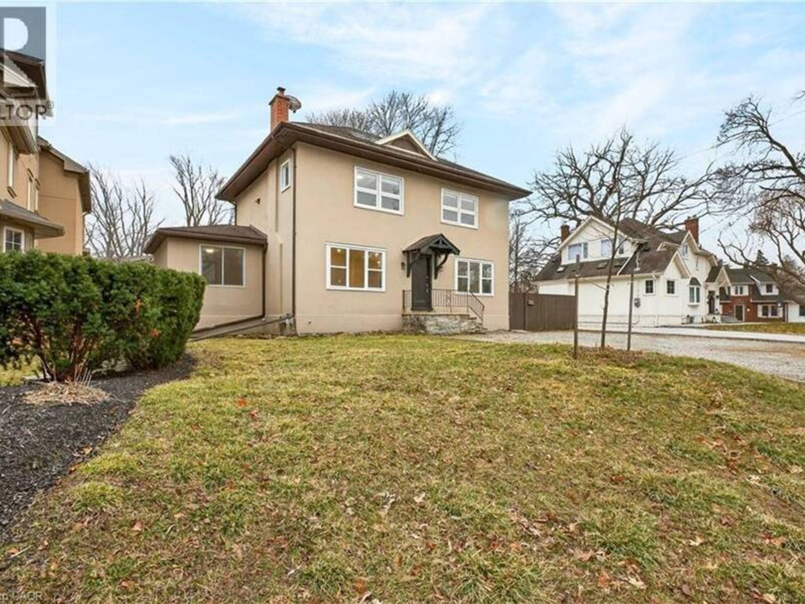 1012 NORTH SHORE Boulevard E, Burlington, Ontario L7T 1X7