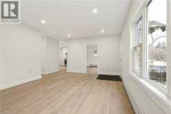 1012 NORTH SHORE Boulevard E | Burlington Ontario | Slide Image Seven