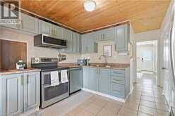 141 MCANULTY Boulevard | Hamilton Ontario | Slide Image Twelve