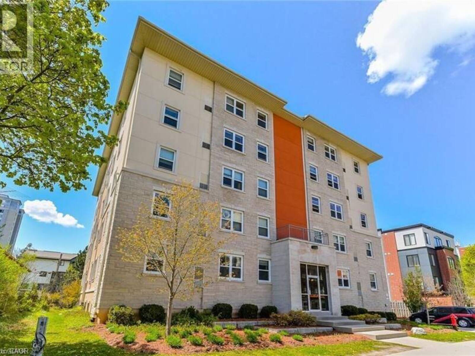 271 LESTER Street Unit# 102, Waterloo, Ontario N2L 3W6