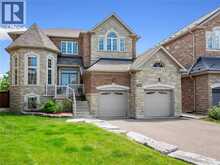 655 KOZEL Court | Mississauga Ontario | Slide Image Two