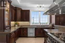 803 RIDGE Road | Hamilton Ontario | Slide Image Thirteen