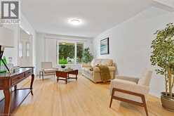 31 PINEWARBLER Drive | Hamilton Ontario | Slide Image Ten