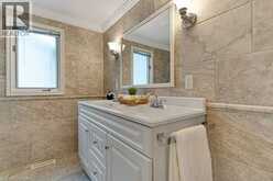 31 PINEWARBLER Drive | Hamilton Ontario | Slide Image Nineteen